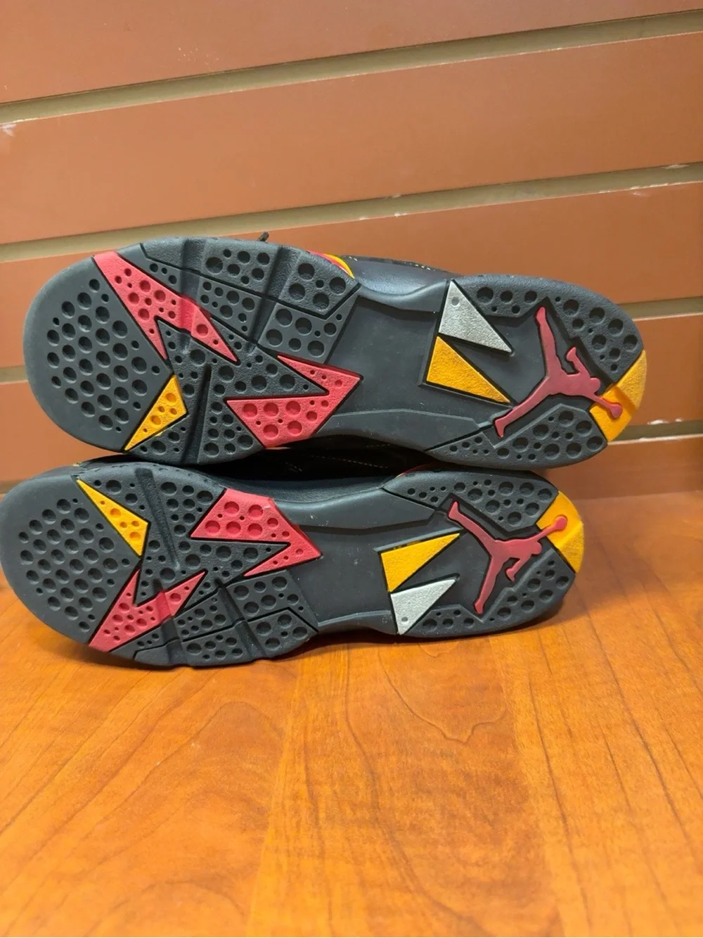 Nike Air Jordan 7 Retro Citrus Black Red Yellow Sneakers Youth 7Y Women’s 8.5